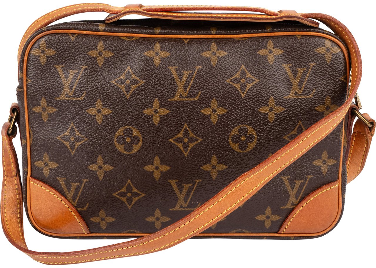 Louis Vuitton Louis Vuitton Canvas Monogram Trocadero 23 Crossbody Bag Bruin