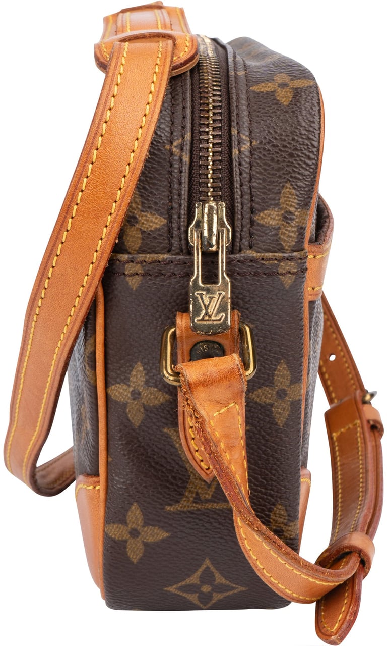 Louis Vuitton Louis Vuitton Canvas Monogram Trocadero 23 Crossbody Bag Bruin