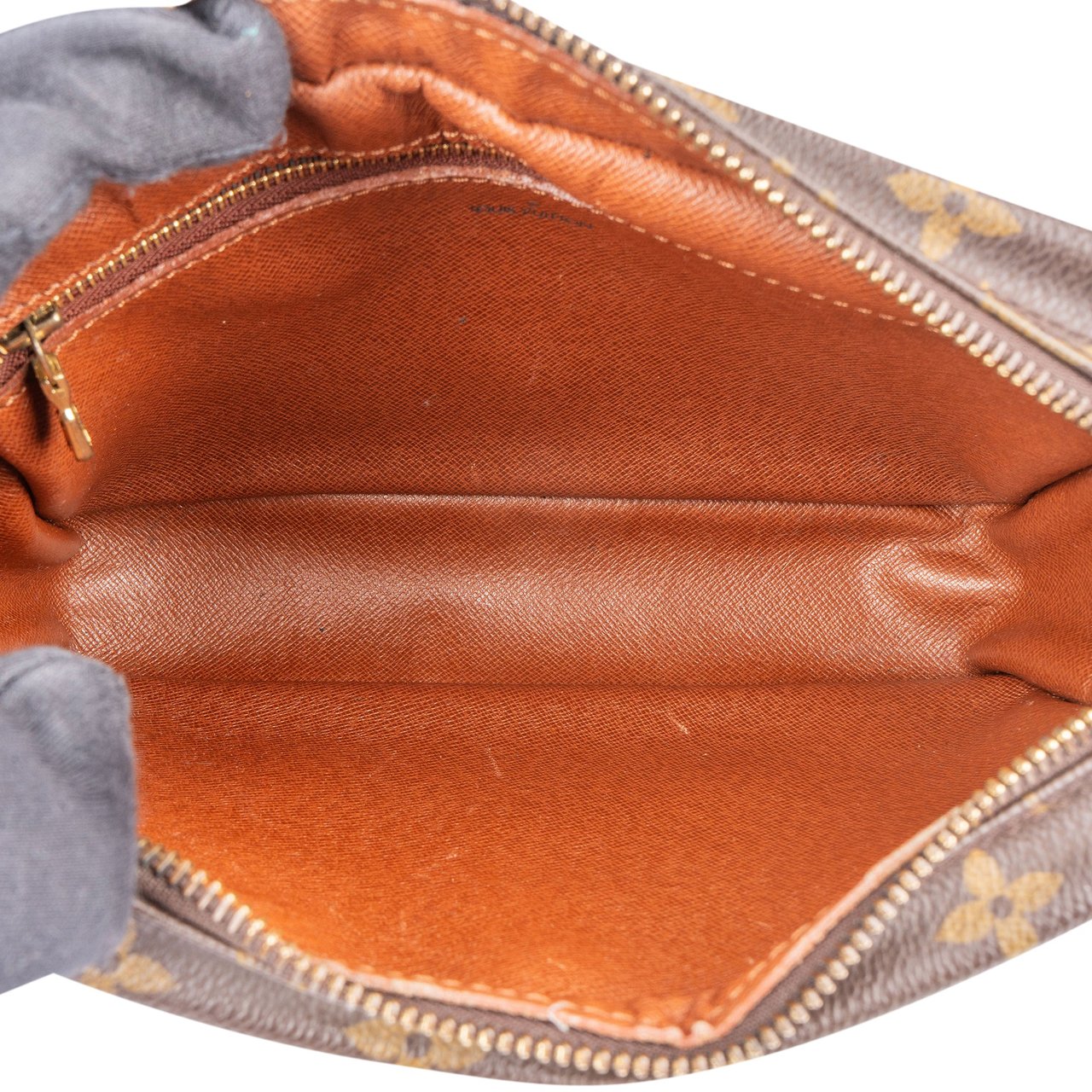 Louis Vuitton Louis Vuitton Canvas Monogram Trocadero 23 Crossbody Bag Bruin