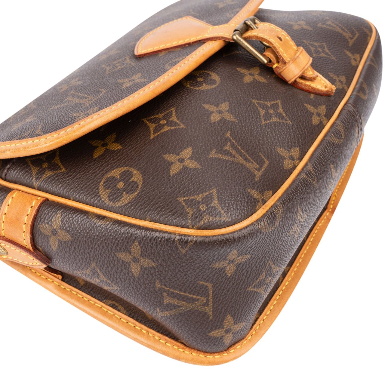 Louis Vuitton Louis Vuitton Canvas Monogram Sologne Crossbody Bag Bruin