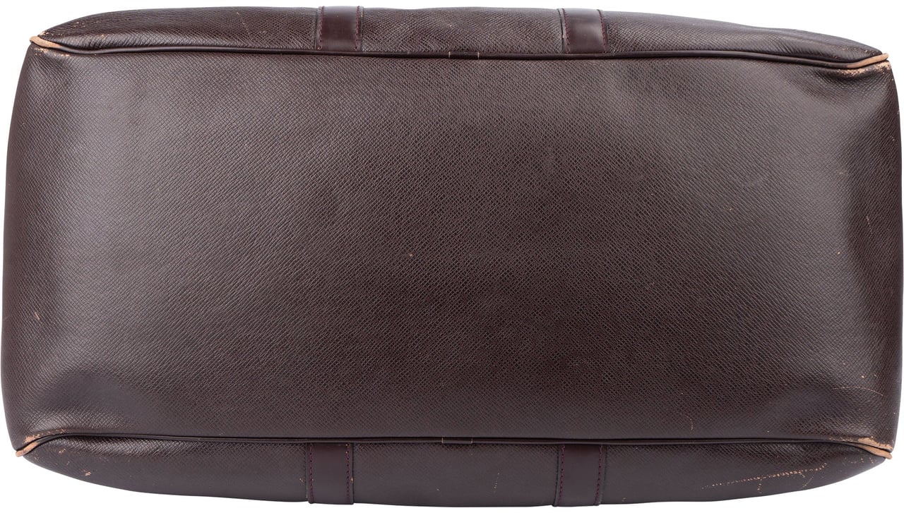 Louis Vuitton Louis Vuitton Taiga Leather Kendall Travel Bag Divers