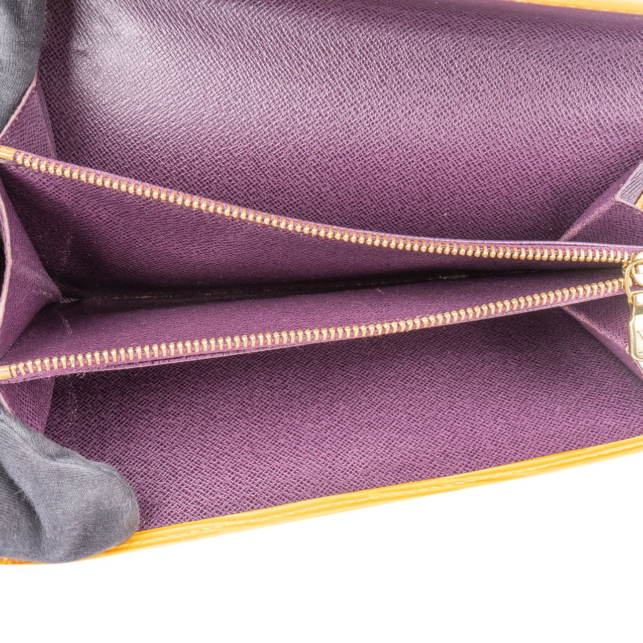 Louis Vuitton Louis Vuitton Yellow Epi Leather Sarah Wallet Geel