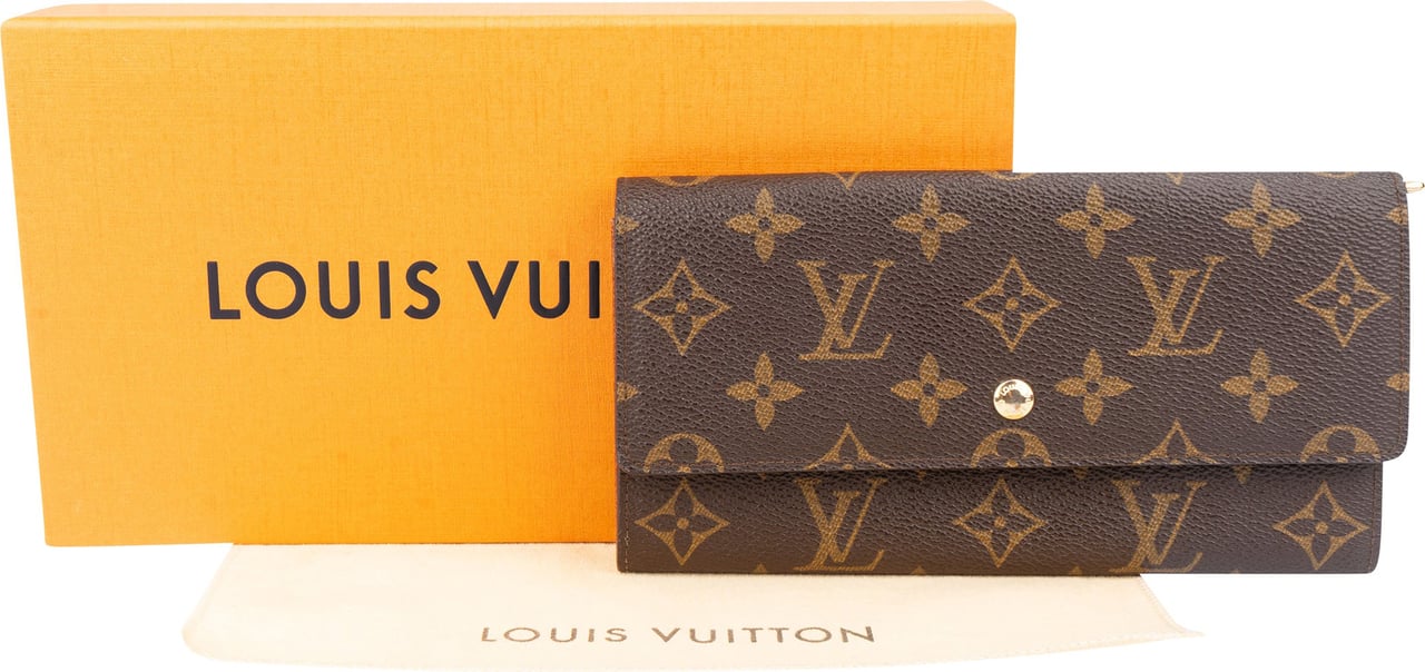 Louis Vuitton Louis Vuitton Canvas Monogram Sarah Wallet Bruin