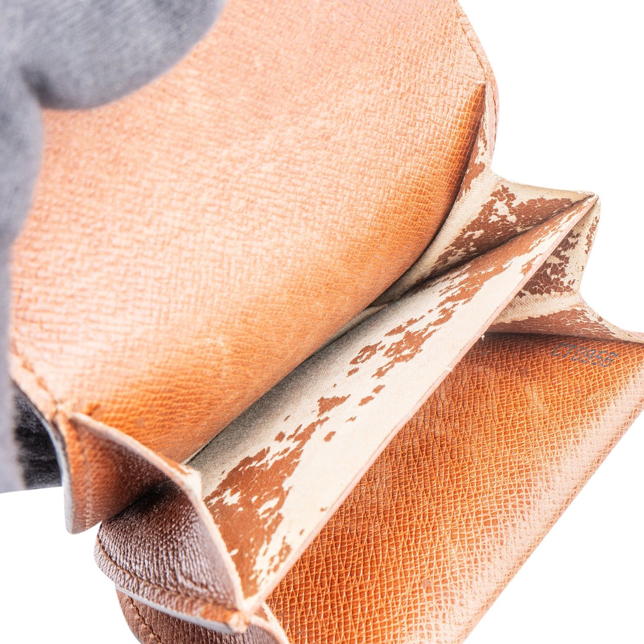 Louis Vuitton Louis Vuitton Canvas Monogram Coin Wallet Bruin