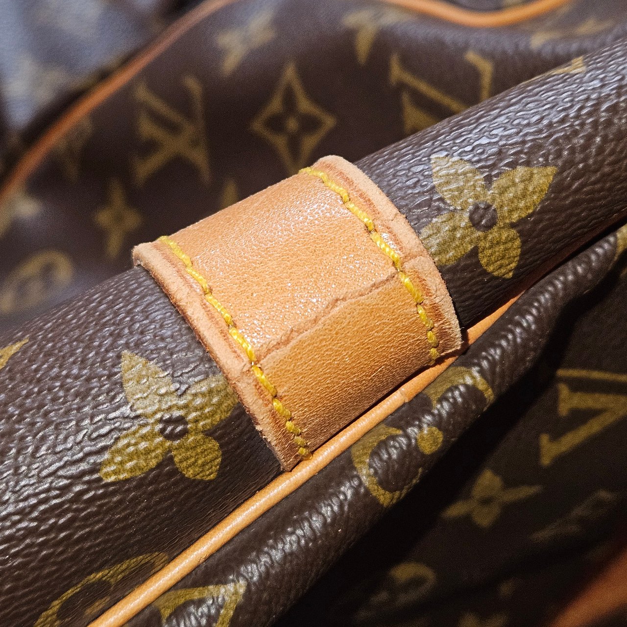 Louis Vuitton Louis Vuitton Canvas Monogram Keepall 55 Bandouliere Bruin