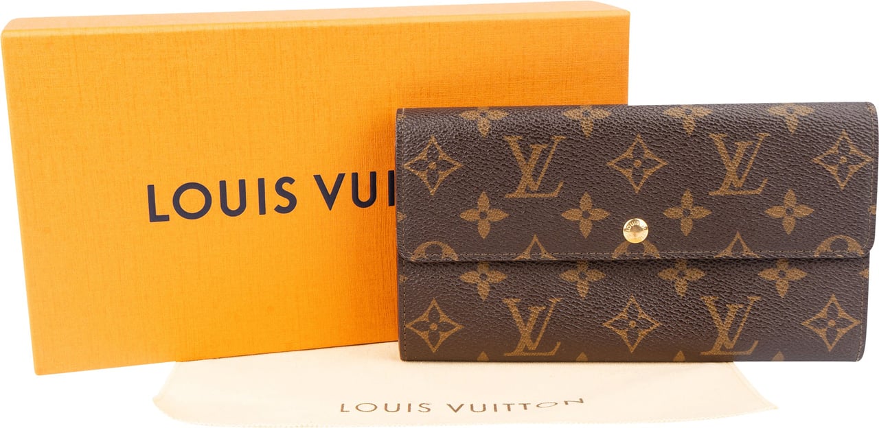 Louis Vuitton Louis Vuitton Canvas Monogram Sarah Wallet Bruin