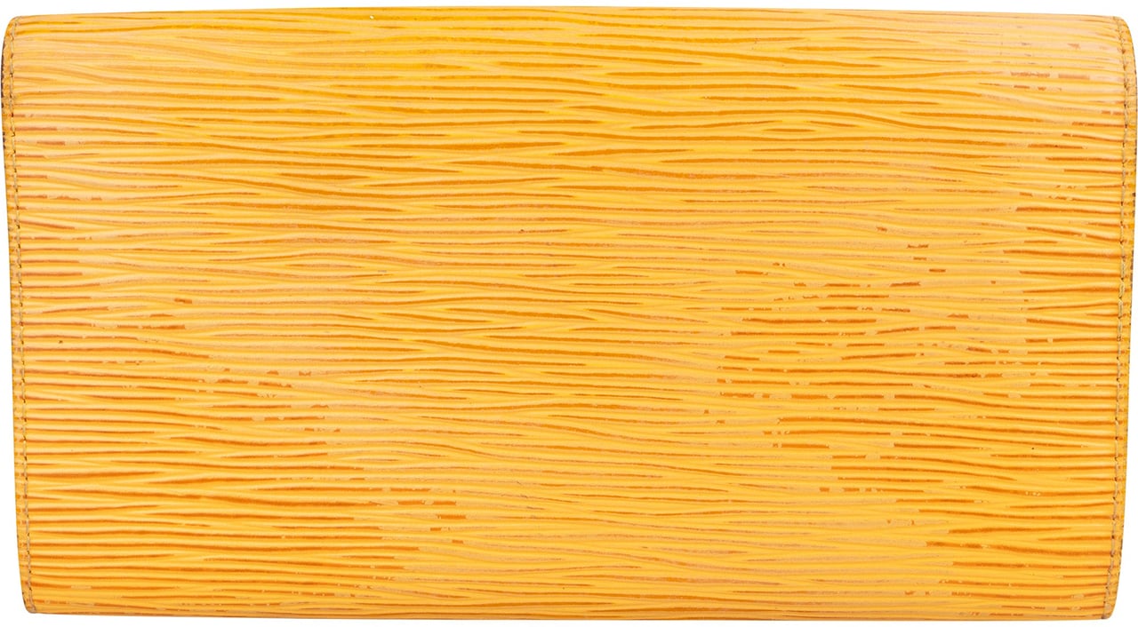 Louis Vuitton Louis Vuitton Yellow Epi Leather Sarah Wallet Geel