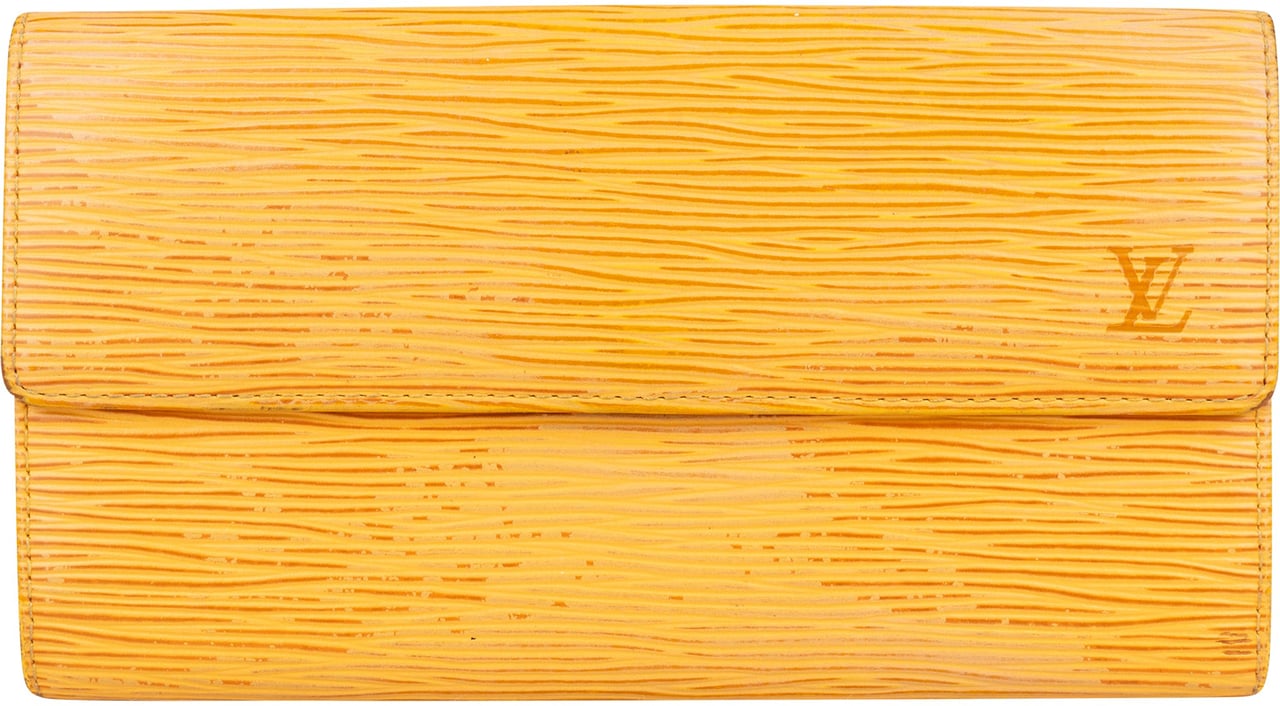 Louis Vuitton Louis Vuitton Yellow Epi Leather Sarah Wallet Geel