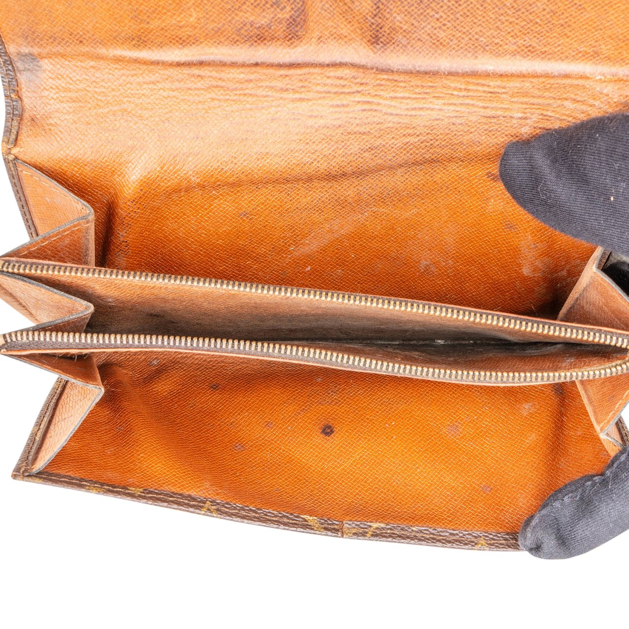 Louis Vuitton Louis Vuitton Canvas Monogram Wallet Bruin