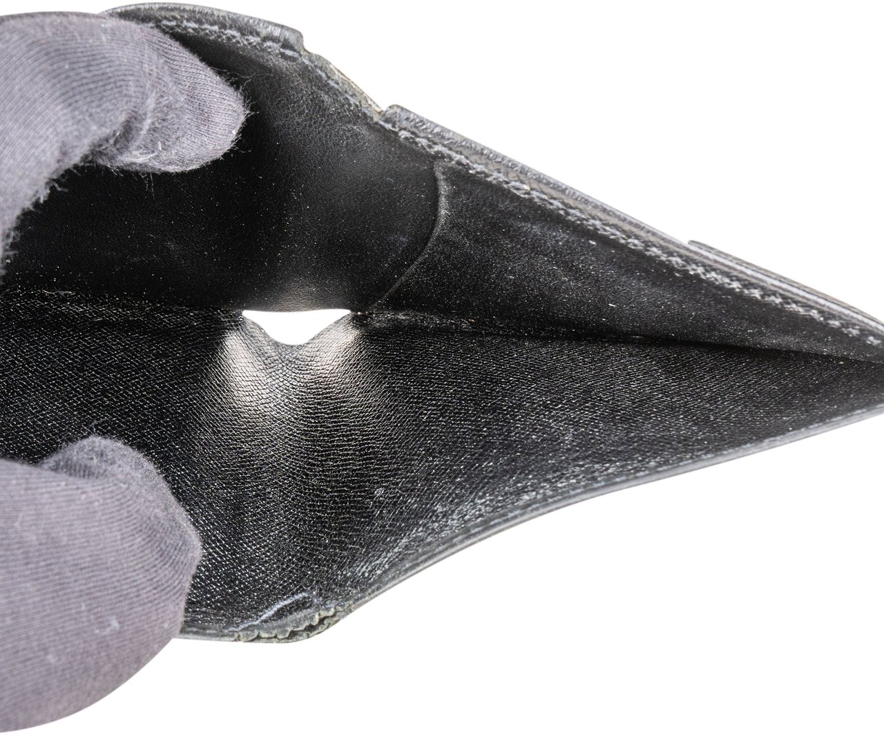 Louis Vuitton Louis Vuitton Noir Epi Leather Marco Wallet Zwart