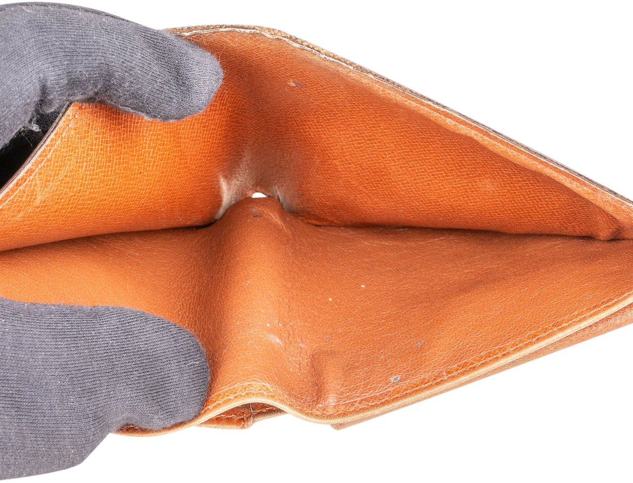 Louis Vuitton Louis Vuitton Canvas Monogram Marco Wallet Bruin