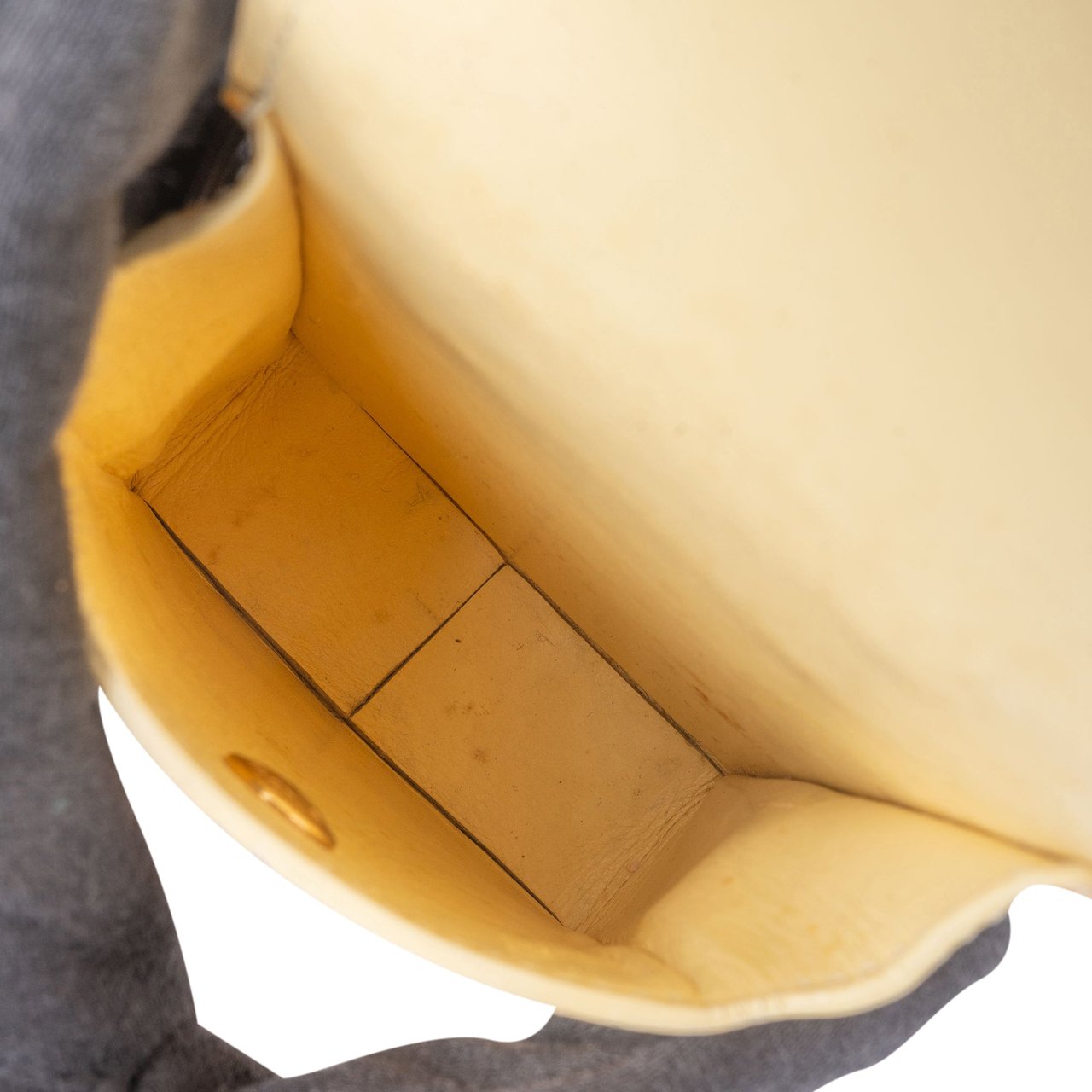 Louis Vuitton Louis Vuitton Vernis Monogram Cigarettes Mini Crossbody Bag Geel