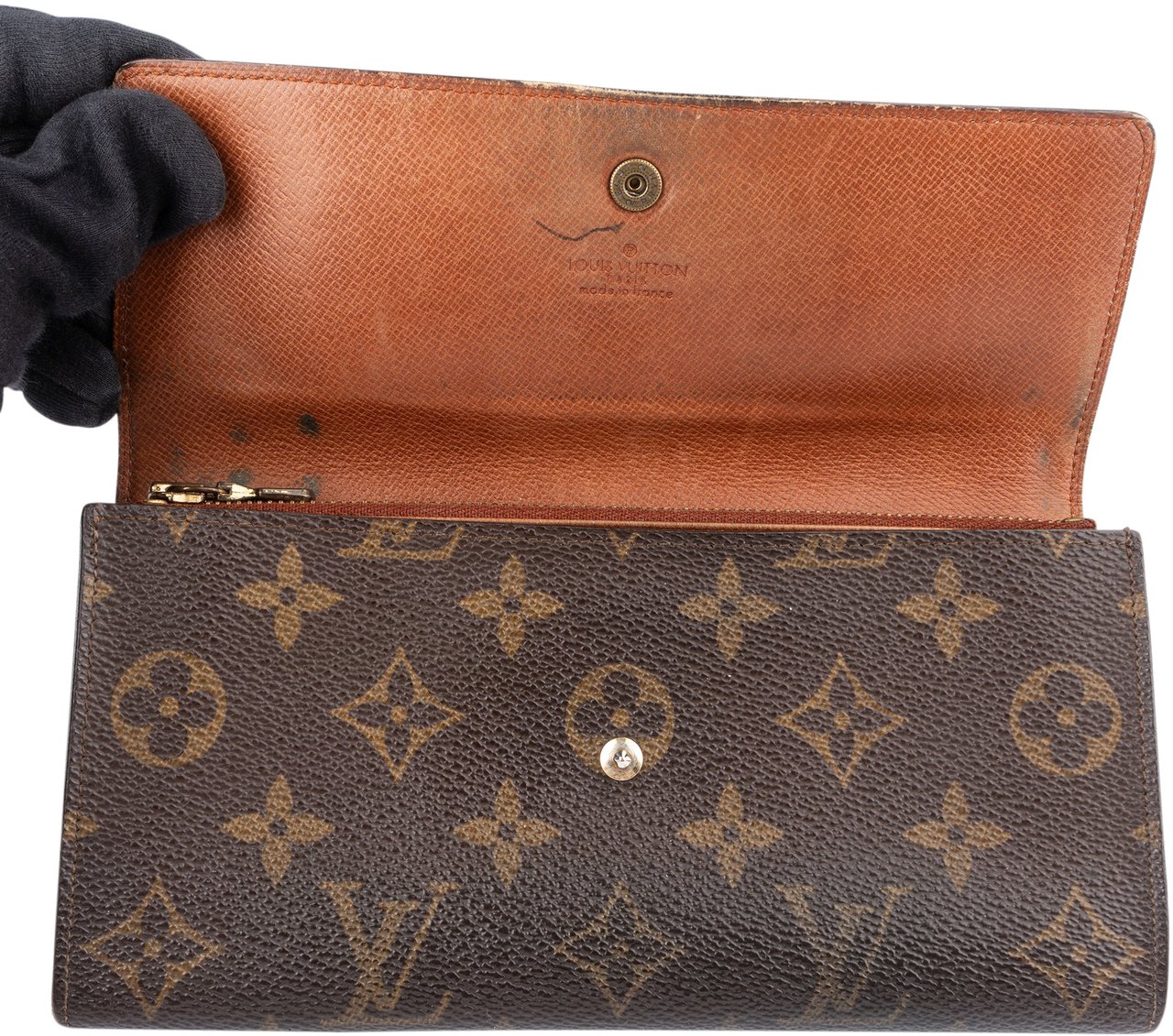 Louis Vuitton Louis Vuitton Canvas Monogram Sarah Wallet Bruin