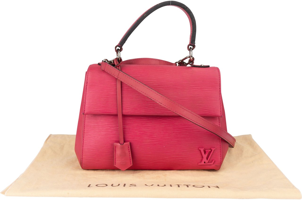 Louis Vuitton Louis Vuitton Pink Epi Leather Cluny BB Handbag Roze