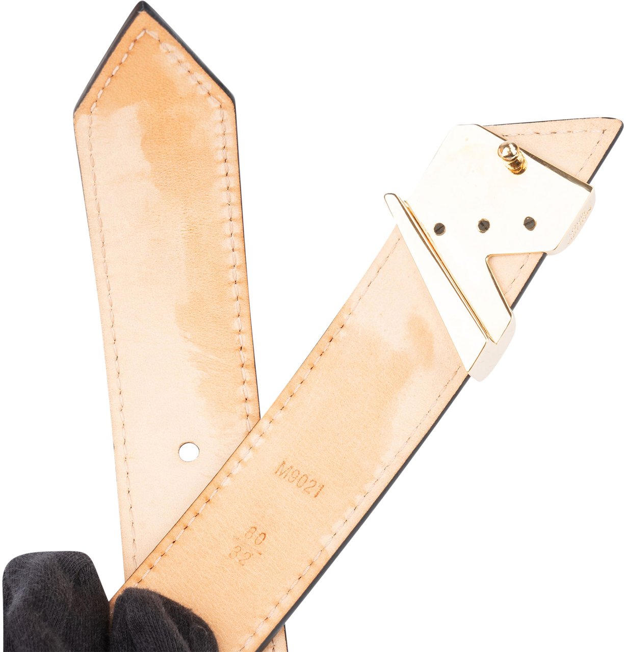 Louis Vuitton Louis Vuitton Noir Epi Leather V Women Belt (80) Zwart