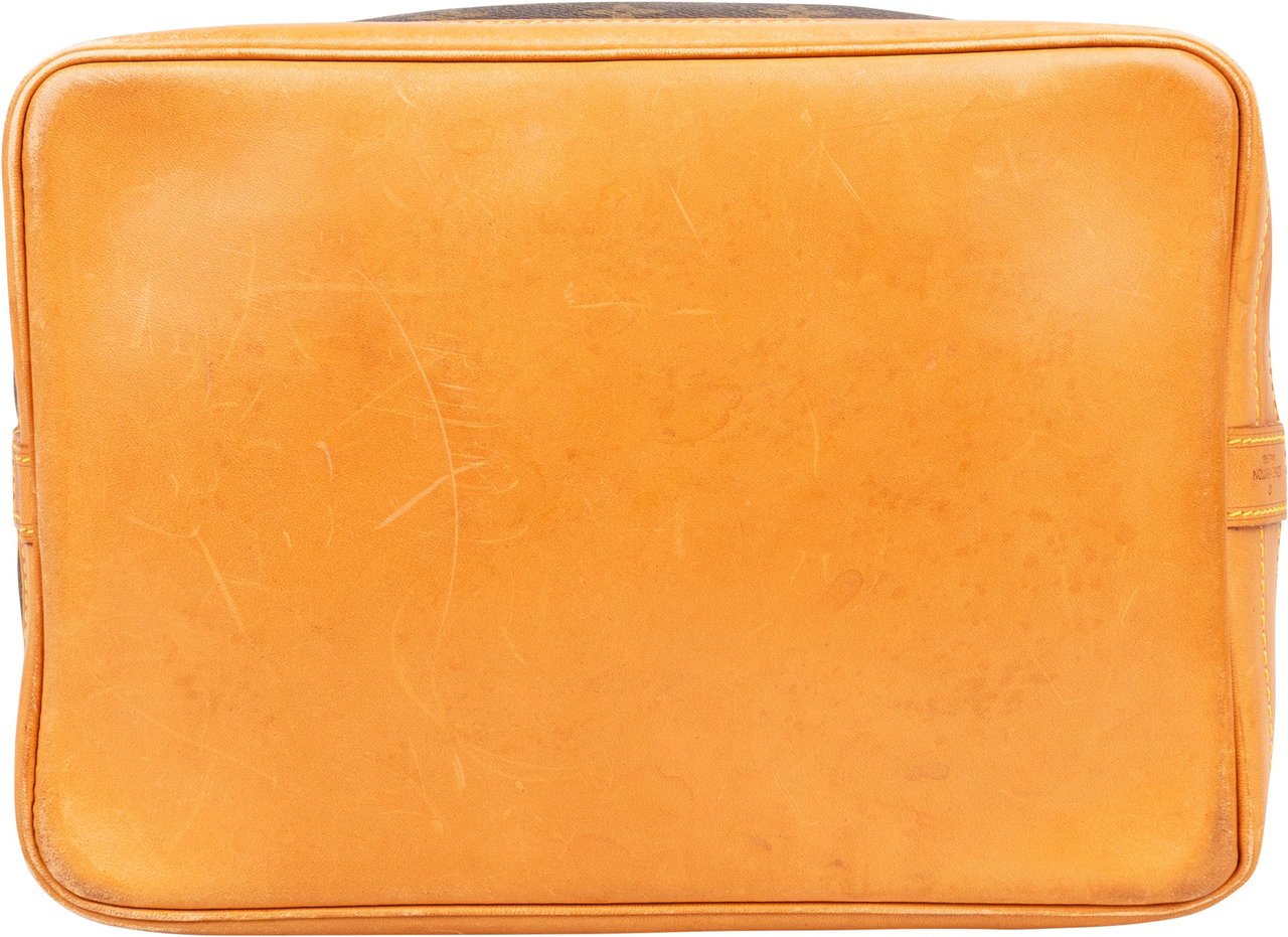 Louis Vuitton Louis Vuitton Canvas Monogram Sac Noe Grande Shoulder Bag Bruin