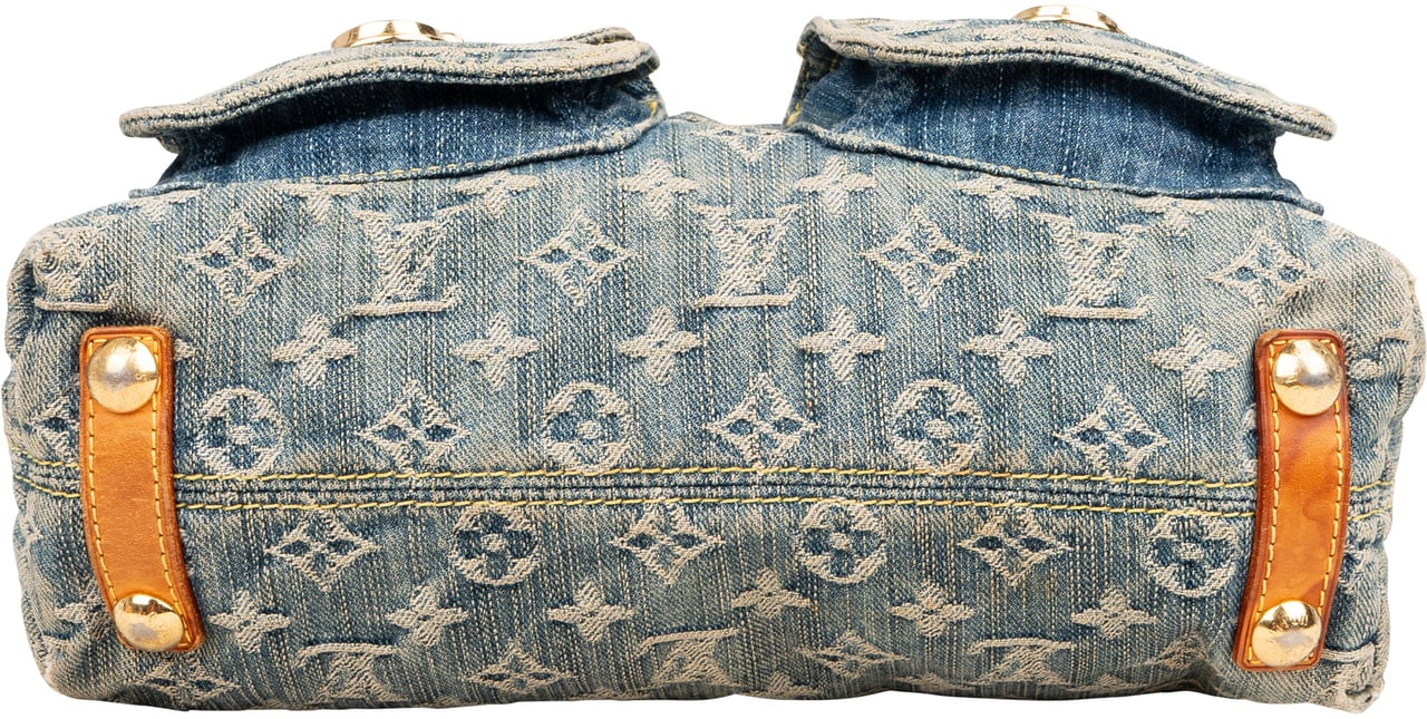 Louis Vuitton Louis Vuitton Denim Monogram Baggy PM Crossbody Bag Blauw