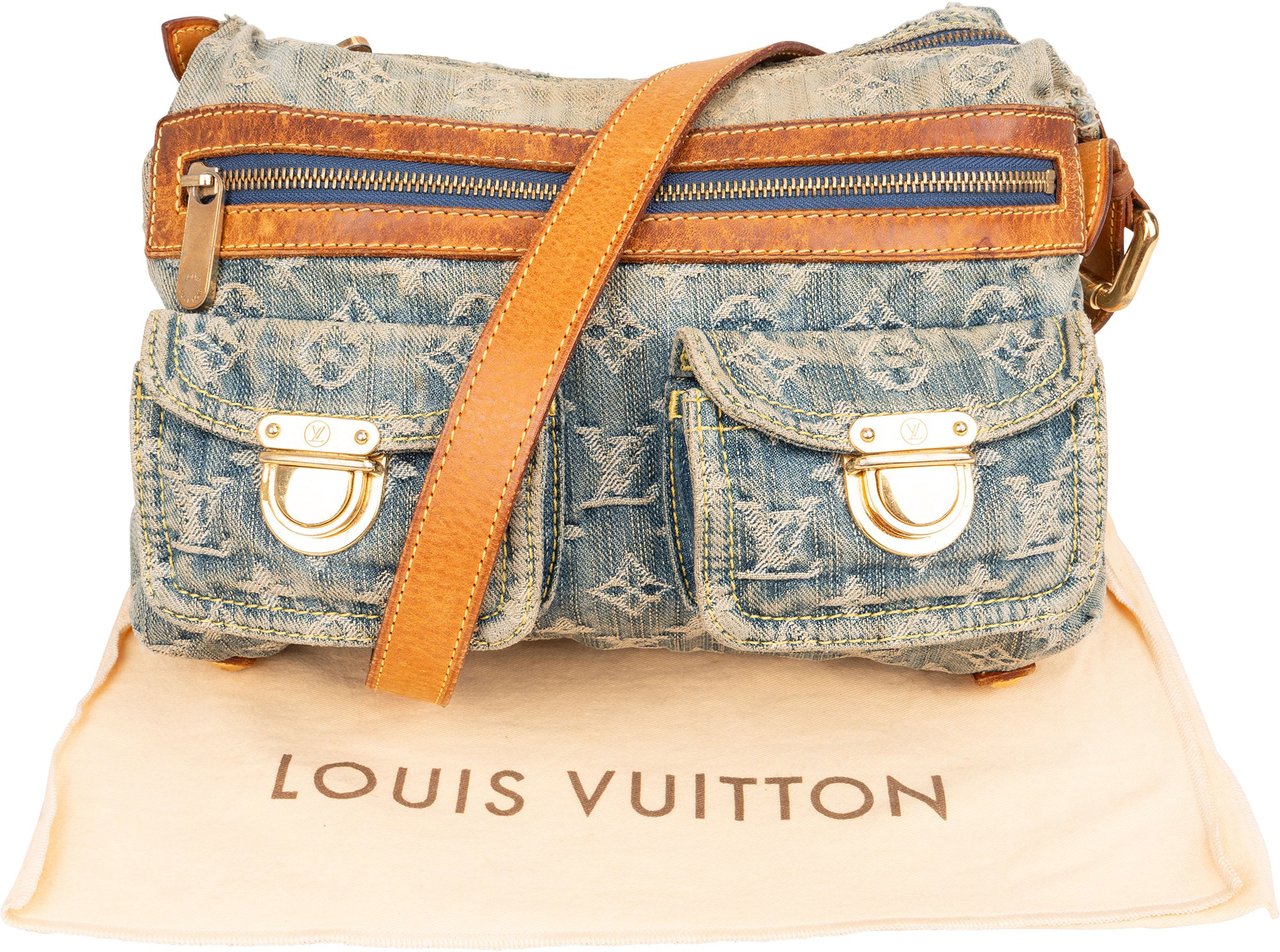Louis Vuitton Louis Vuitton Denim Monogram Baggy PM Crossbody Bag Blauw