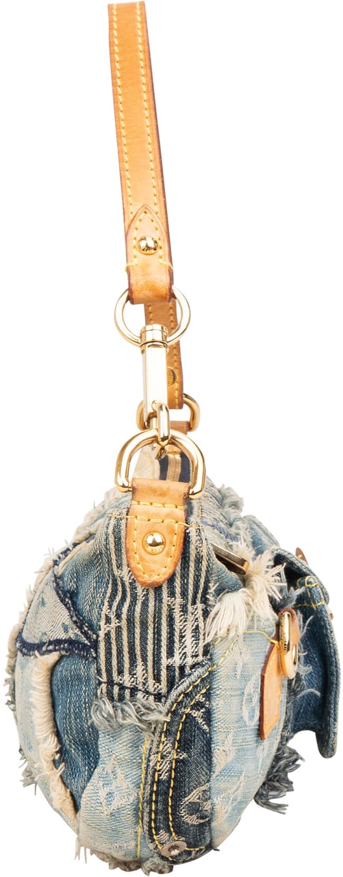 Louis Vuitton Louis Vuitton Denim Patchwork Monogram Pochette Shoulder Bag Blauw