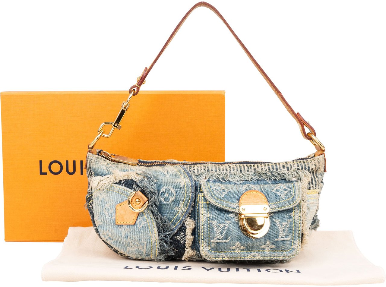 Louis Vuitton Louis Vuitton Denim Patchwork Monogram Pochette Shoulder Bag Blauw