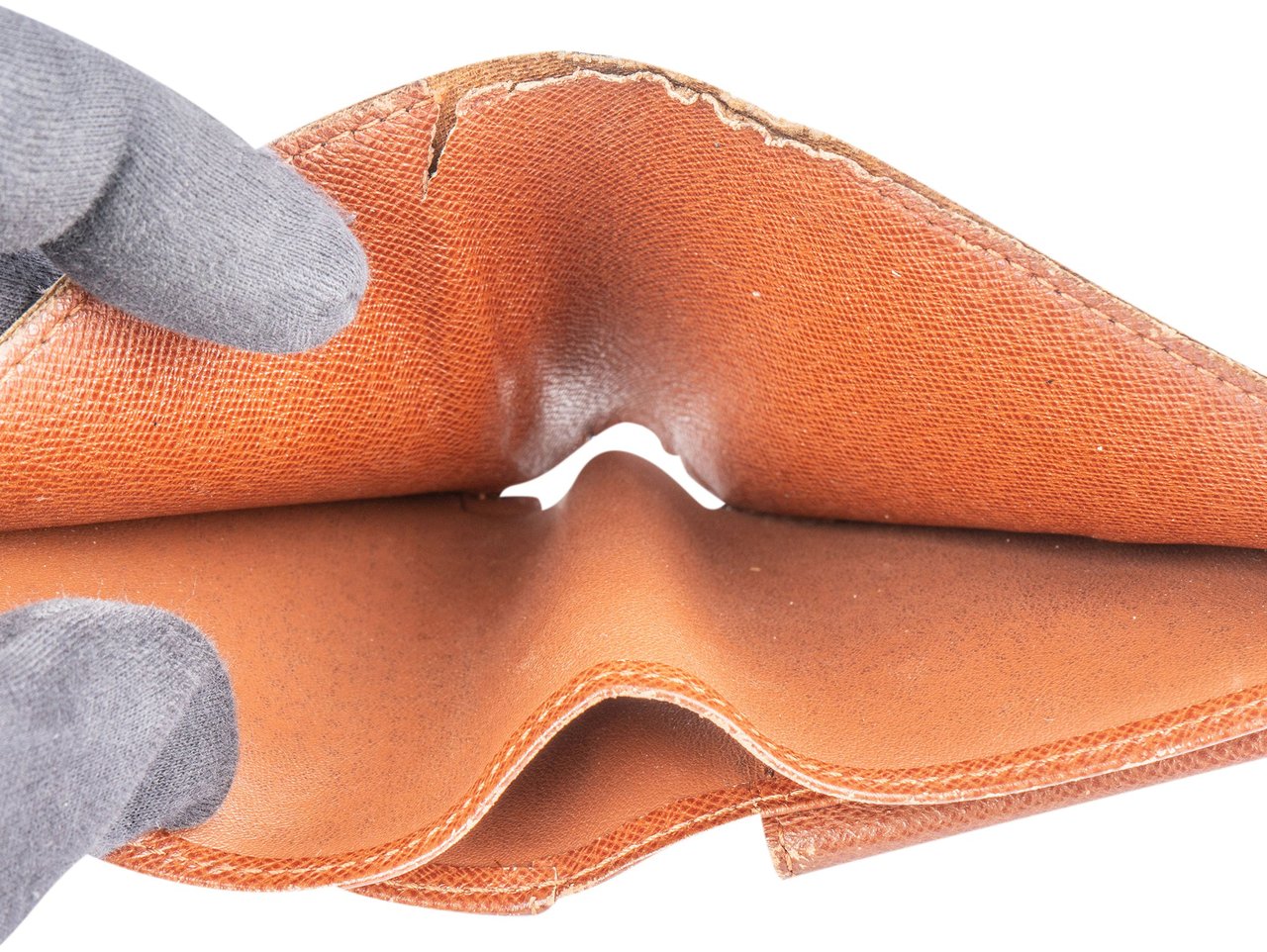 Louis Vuitton Louis Vuitton Canvas Monogram Marco Wallet Bruin