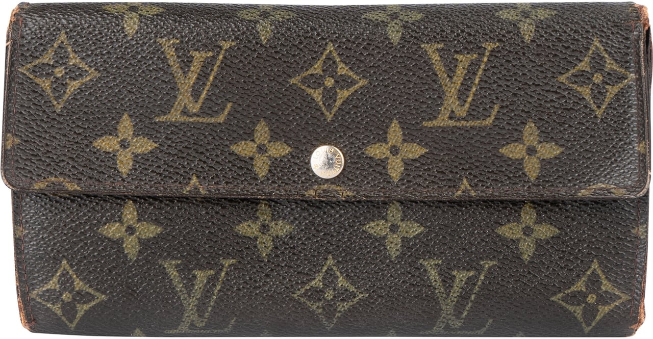 Louis Vuitton Louis Vuitton Canvas Monogram Sarah Wallet Bruin
