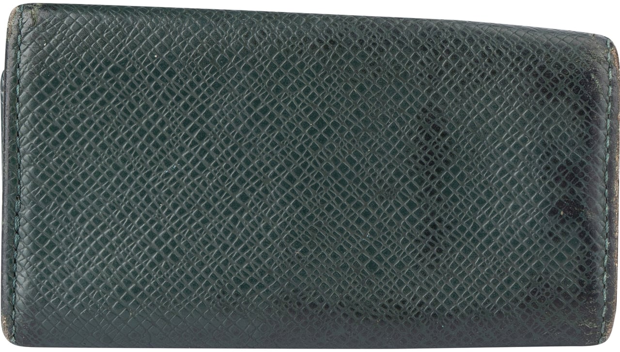 Louis Vuitton Green Taiga Leather Keyholder Groen