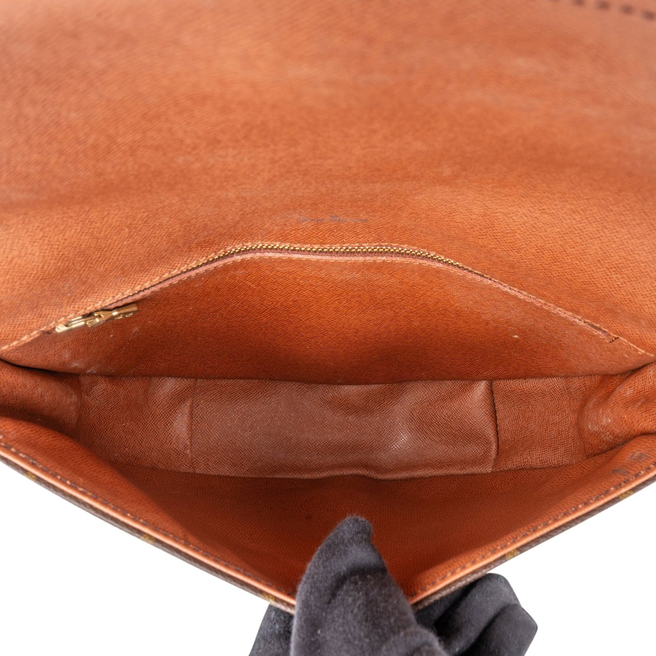 Louis Vuitton Louis Vuitton Canvas Monogram Chantilly GM Crossbody Bag Bruin