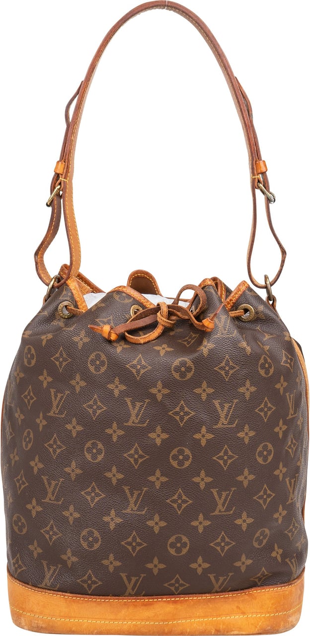Louis Vuitton Louis Vuitton Canvas Monogram Sac Noe Grande Shoulder Bag Bruin