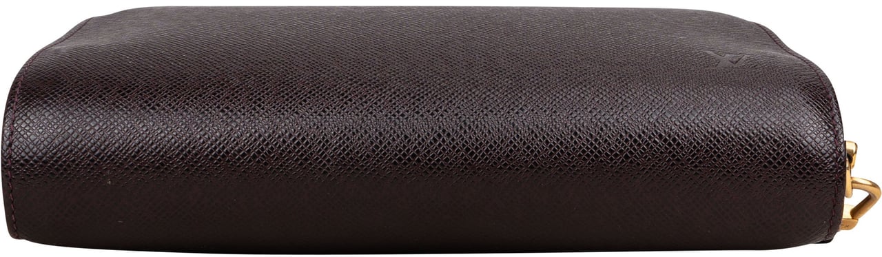 Louis Vuitton Louis Vuitton Taiga Leather Baikal Clutch Bruin