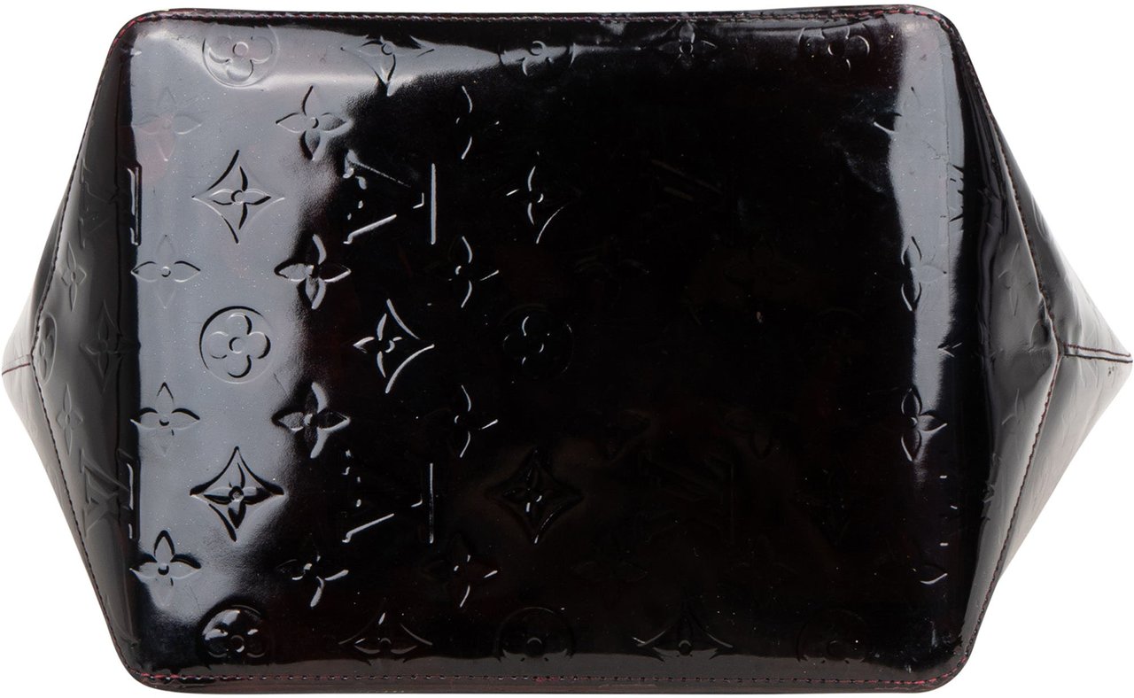 Louis Vuitton Louis Vuitton Vernis Monogram Bellevue PM Handbag Zwart