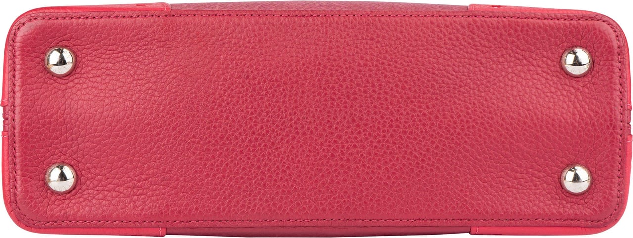 Louis Vuitton Taurillon Leather Capucines MM Handbag Roze