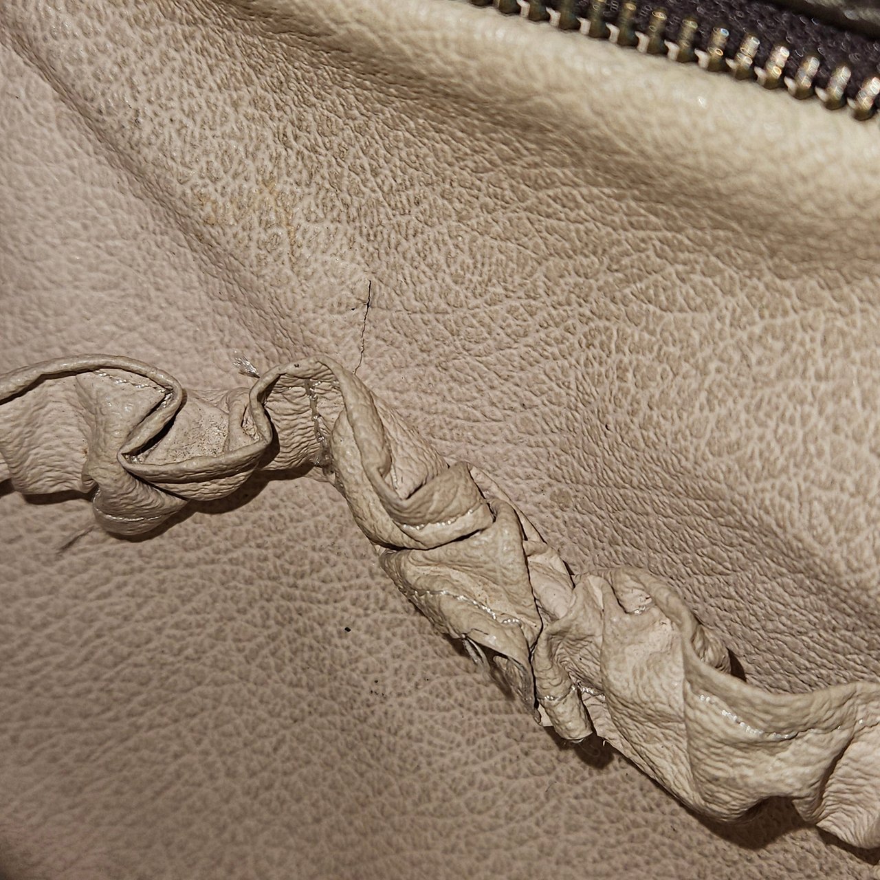 Louis Vuitton Louis Vuitton Canvas Monogram Trousse Toilette 28 Clutch Bruin