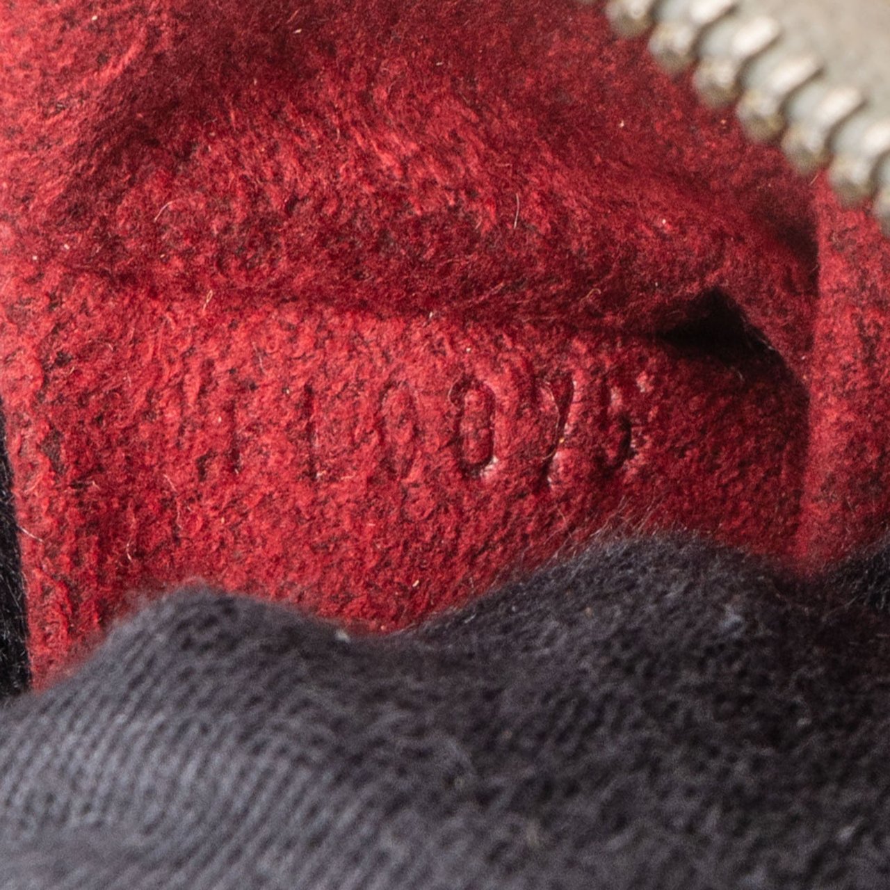 Louis Vuitton Louis Vuitton Murakami Multicolor Mini Wapiti Pouch Wit