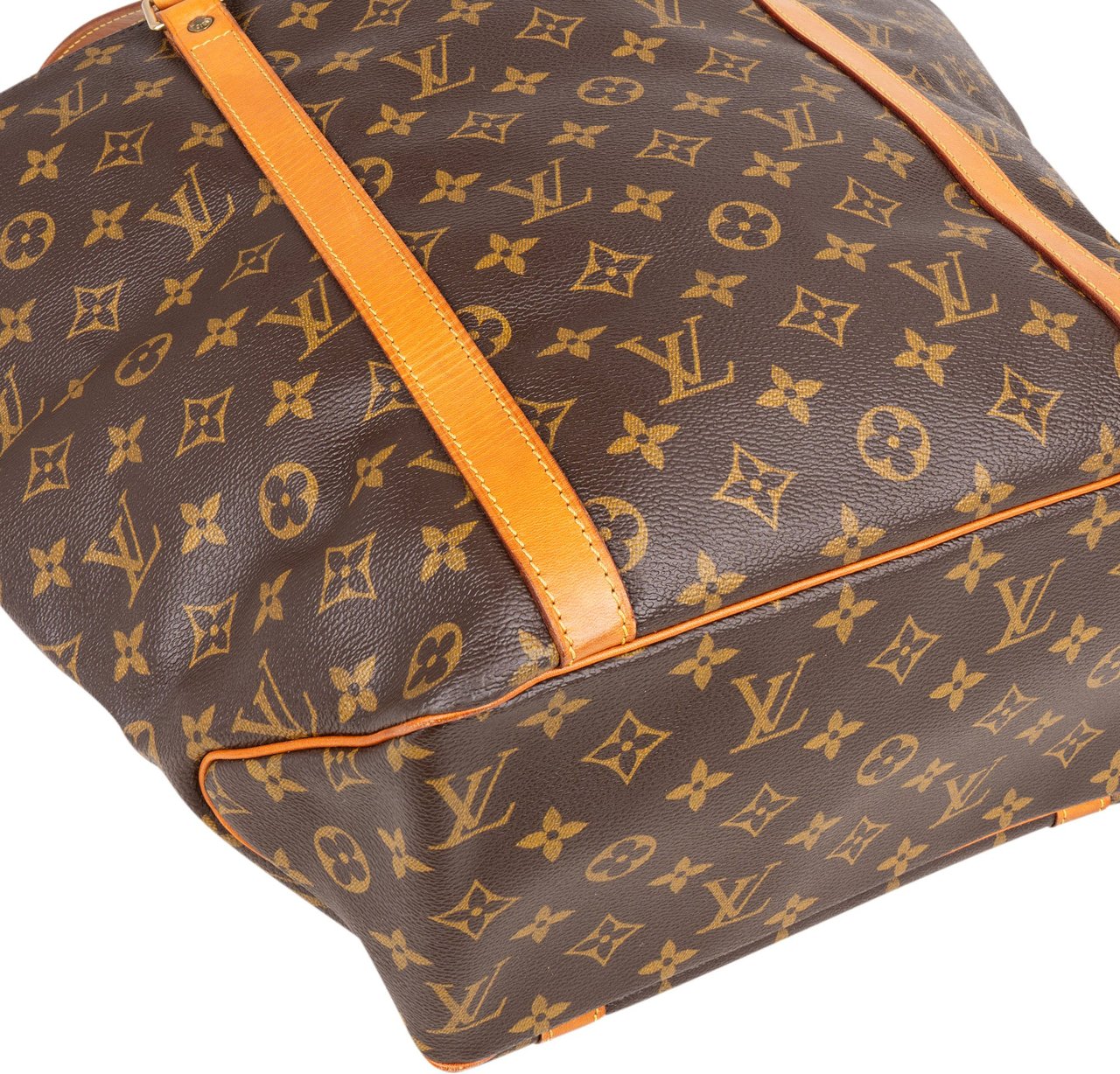 Louis Vuitton Louis Vuitton Canvas Monogram Sac Shopping Shoulder Bag Bruin