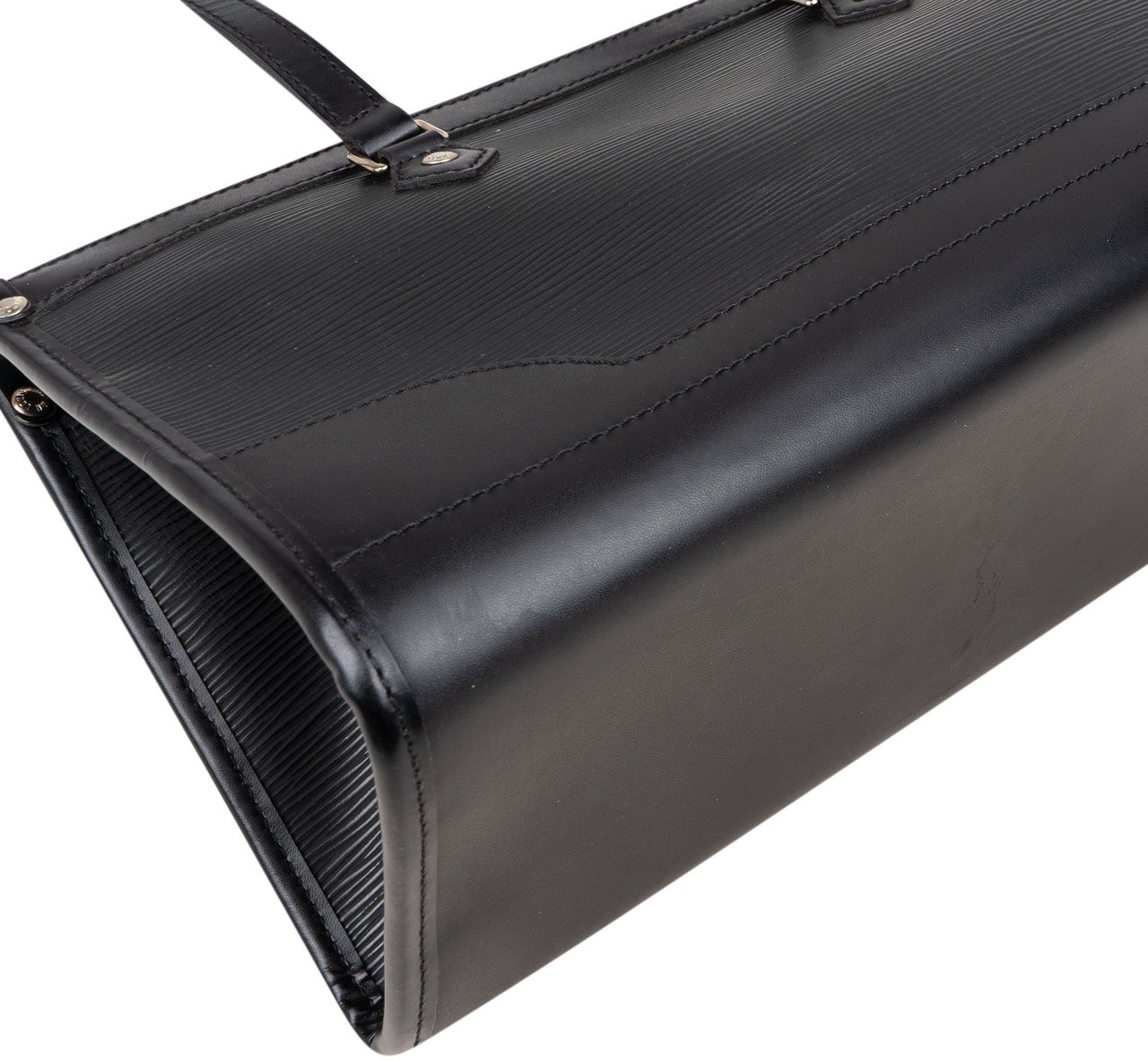 Louis Vuitton Louis Vuitton Noir Epi Leather Madeleine PM Handbag Zwart