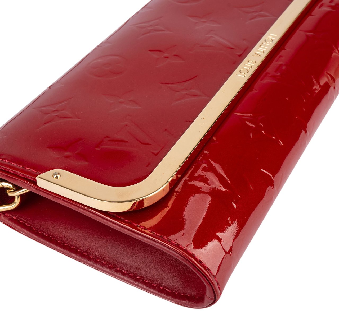 Louis Vuitton Louis Vuitton Pomme D´Amour Vernis Monogram Rossmore MM Shoulder Bag Rood