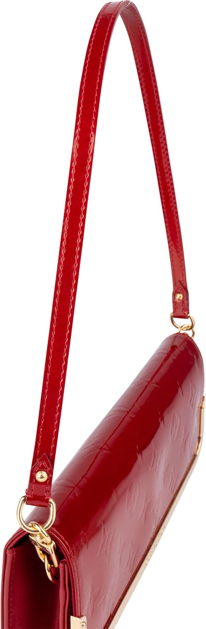 Louis Vuitton Louis Vuitton Pomme D´Amour Vernis Monogram Rossmore MM Shoulder Bag Rood