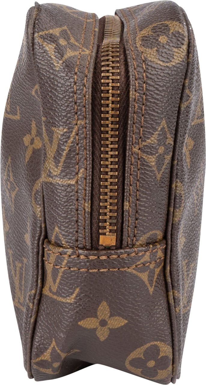 Louis Vuitton Louis Vuitton Canvas Monogram Trousse Toilette 23 Clutch Bruin