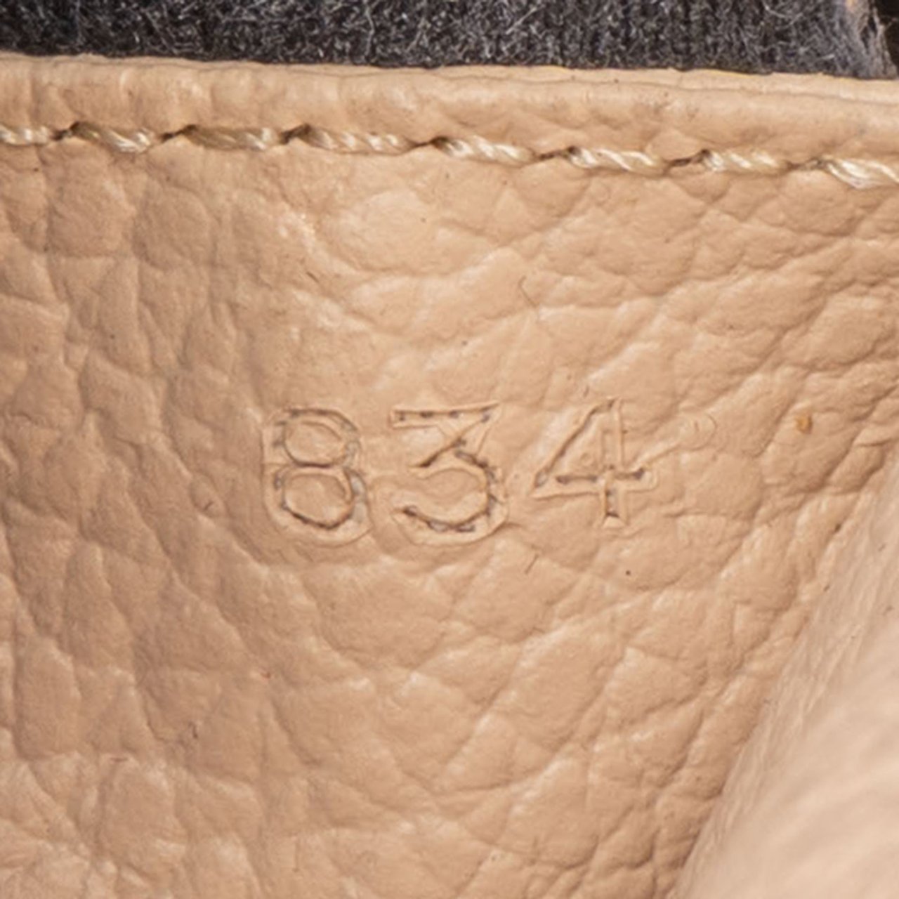 Louis Vuitton Louis Vuitton Canvas Monogram Trousse Toilette 23 Clutch Bruin