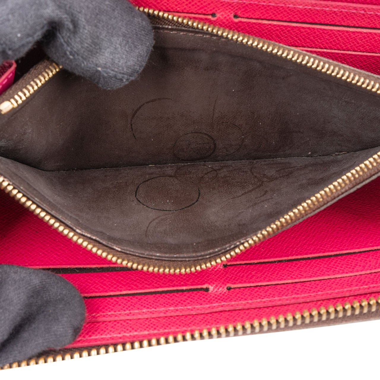 Louis Vuitton Louis Vuitton Canvas Monogram Clemence Wallet Bruin