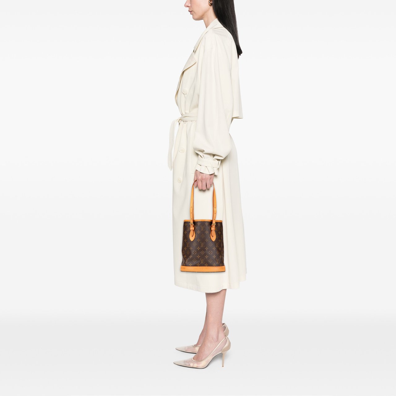 Louis Vuitton Monogram Petit Bucket Bruin