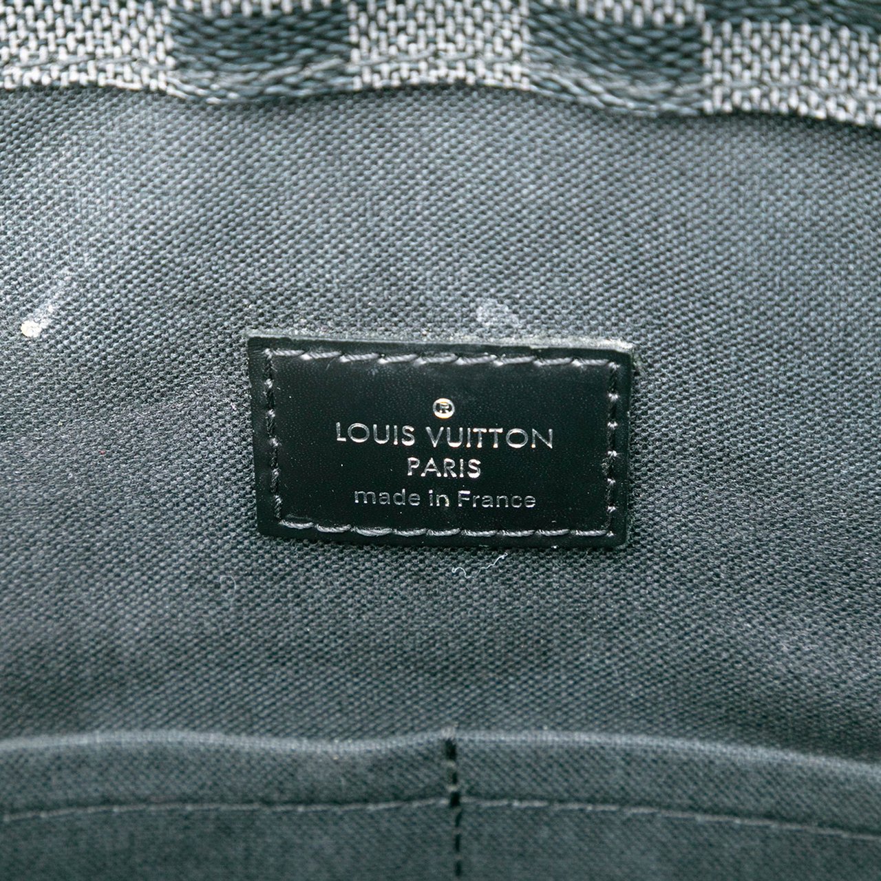 Louis Vuitton Damier Graphite Tadao PM Zwart