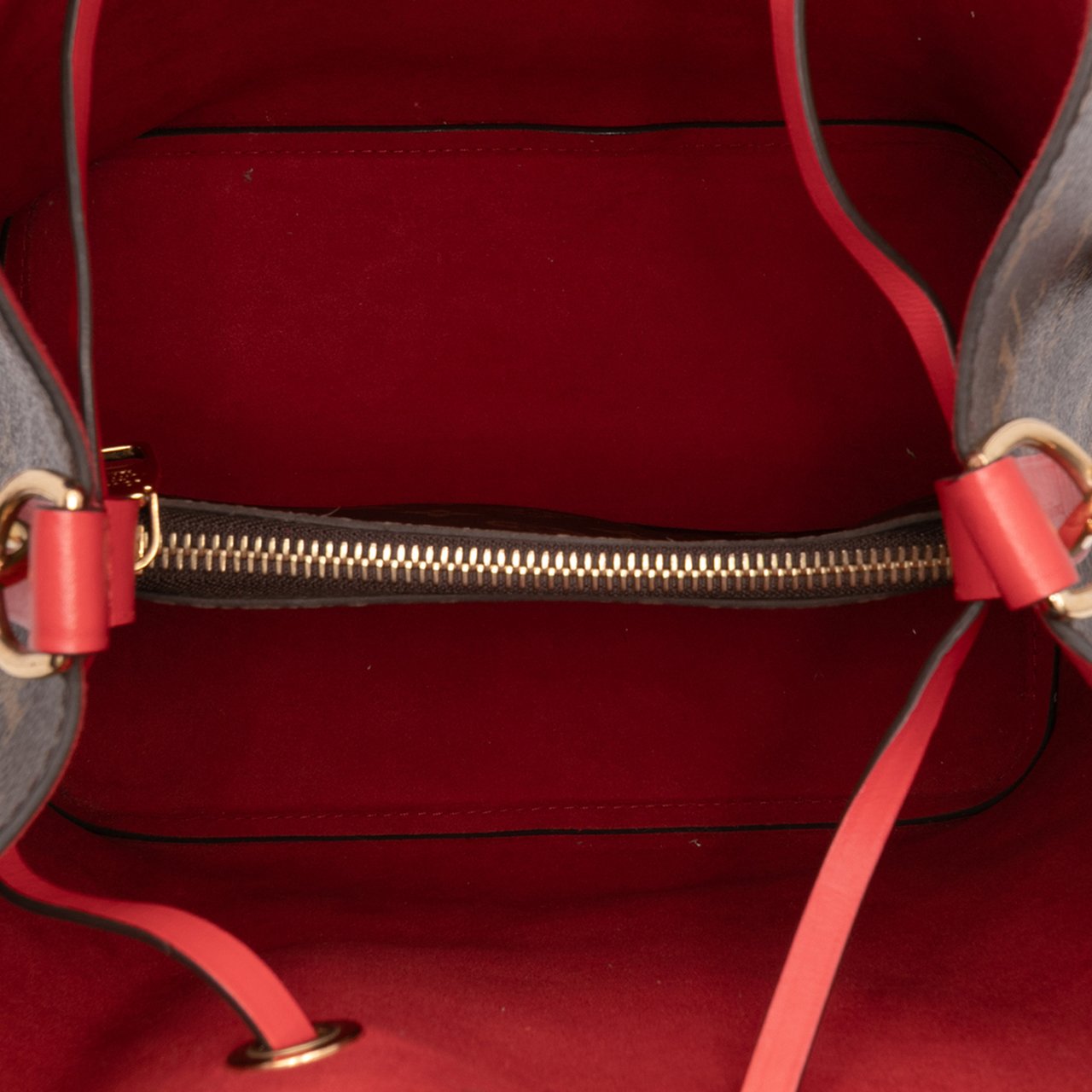 Louis Vuitton Monogram Neonoe MM Bruin
