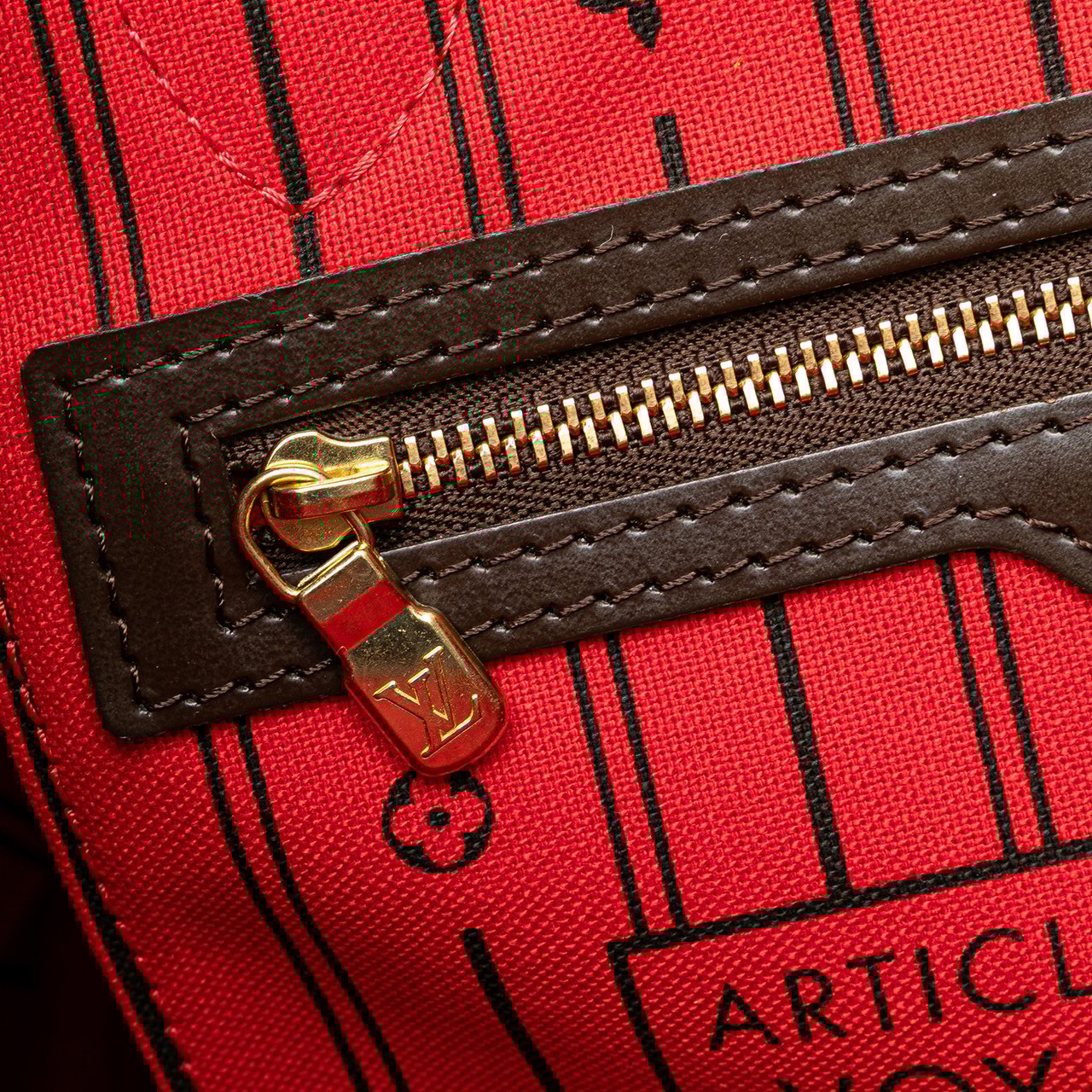 Louis Vuitton Damier Ebene Neverfull PM Bruin