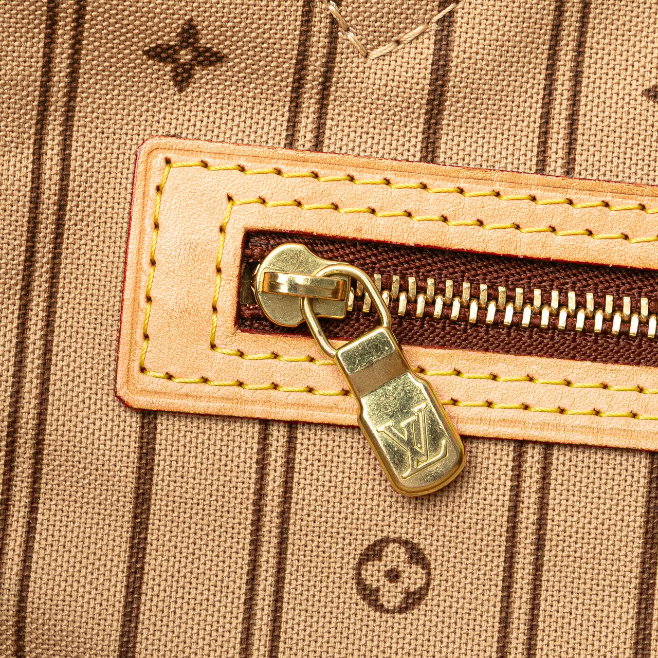Louis Vuitton Monogram Neverfull MM Bruin