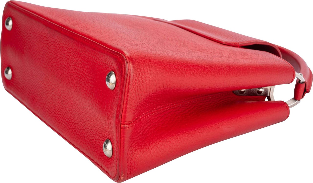 Louis Vuitton Louis Vuitton Red Leather Capucines PM Handbag Divers
