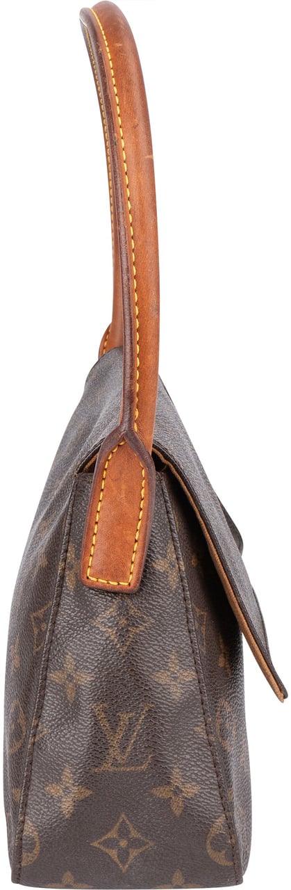 Louis Vuitton Louis Vuitton Canvas Monogram Looping PM Shoulder Bag Bruin