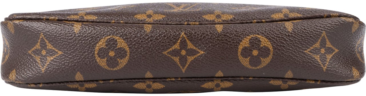 Louis Vuitton Louis Vuitton Canvas Monogram Pochette Accessoire Handbag Bruin