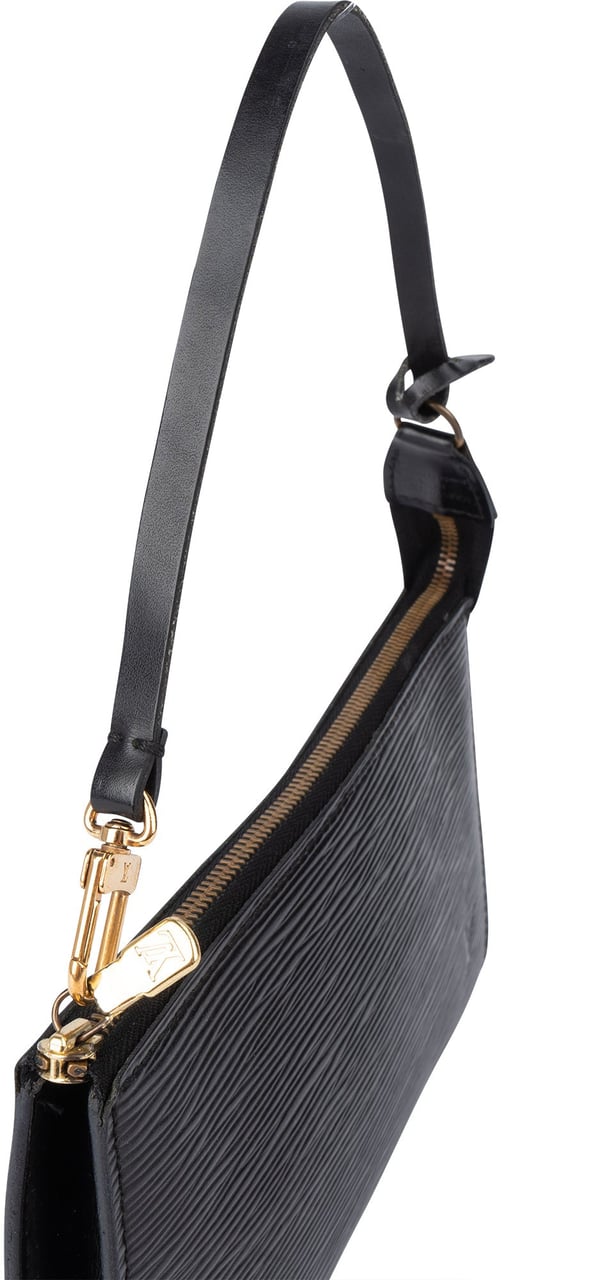 Louis Vuitton Louis Vuitton Noir Epi Leather Pochette Accessoire Handbag Zwart
